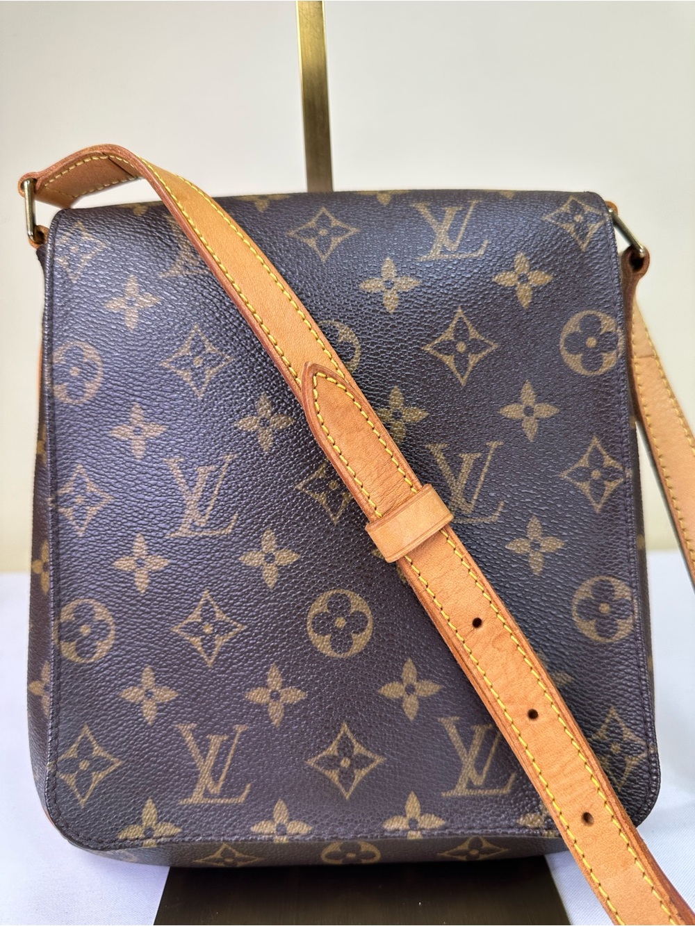 Louis Vuitton Monogram Musette Crossbody 2005 COA